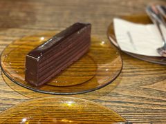 千层黑巧克力蛋糕-Ninethirty by Awfully Chocolate(天环广场店)