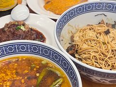 -沪西老弄堂面馆(定西路店)