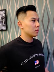 -海文先生国潮烫染男士理发馆