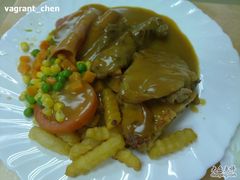 杂扒餐的本尊～-超群咖啡葡式美食(南贵花园店)
