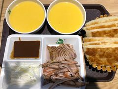 -李连贵熏肉大饼(金隅嘉品Mall店)