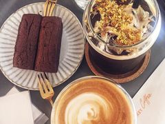 -red donkey coffee