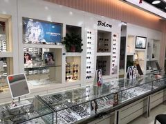 -罗创丹阳眼镜(童卫路店)