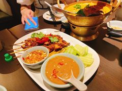 -大头虾越式风味餐厅(光明广场店)