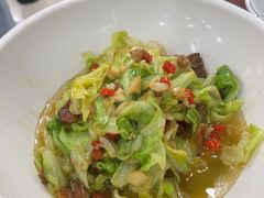 -湖南人家湘菜馆(镇江路店)