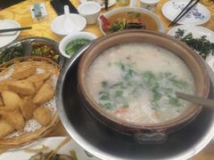 -惠兴潮州海鲜砂锅粥