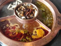 -滇釜火锅·能喝汤的火锅(车公庄店)