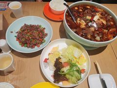-渝信川菜 · 川味家常菜(财富购物中心店)