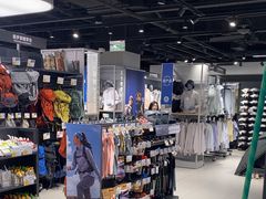 -迪卡侬(环球港店)