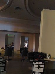 -Mentor Hair Salon