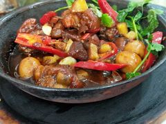 鸽蛋烧猪脚-老板厨房·妈妈菜(双港店)