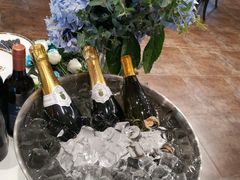 香槟-九十九顶毡房(阜石路店)