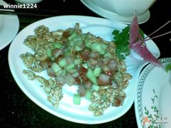 花旗腰果碳烧肉-云中小雅
