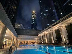 -富力丽思卡尔顿酒店健身中心