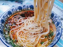 -伊穆祥牛肉面总店·清真