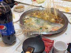 -辣八香新疆孜然串烤火锅(环球港店)