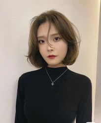 -时尚殿堂明星门店