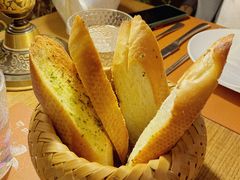 餐前面包Bread-Golden Lily河内巴黎法越料理餐厅(建国西路店)