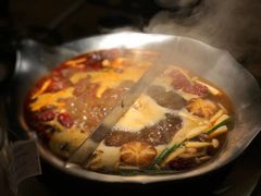 台式麻辣锅-湊湊火锅·茶憩(杭州湖滨银泰in77店)