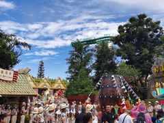 -七彩云南欢乐世界