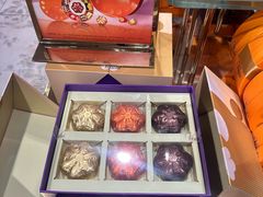 -VENCHI 闻绮(北京国贸商城店)