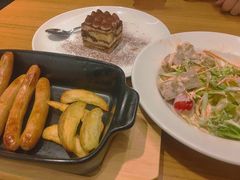 -达美乐比萨(红山店)