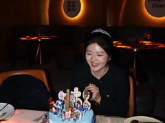 -ME觅妆·定制美妆·彩妆私教(菱角湖店)