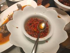 -忆江南·临江鱼馆