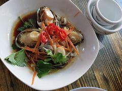油泼鲍鱼-人和啤酒屋海鲜大排档(营口路店)