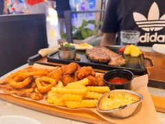 -必胜客(东部星悦天地店)