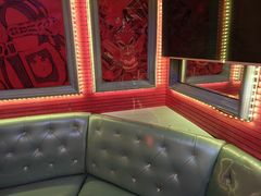 -W20 SHINING Party·K(悦豪和平路店)