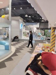点击看大图 -MINI MARS 脚下的城市乐园·餐饮·派对(静安江宁店)