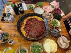 -岗上渣渣老火锅(两路口店)