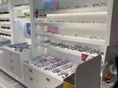-J-Optical佳视明眼镜·蔡司视觉(青岛金茂览秀城店)
