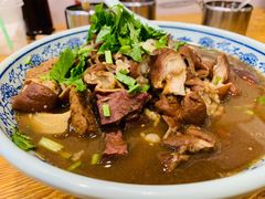 卤煮火烧-门框胡同百年卤煮(新街口店)