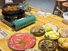 -黔二妞地摊火锅(龙华清湖店)