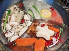 -辣伍鲜毛肚老火锅(元一店)