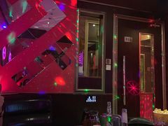-乐翻天量贩式KTV(淞发路店)
