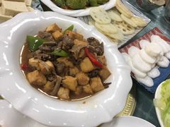 -天天向上素食餐厅(五台山店)