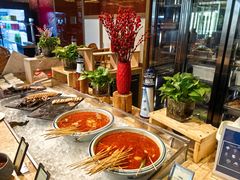 -大中华希尔顿酒店-念自助餐·嗨啤·小龙虾