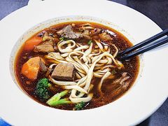 红烧半筋半肉面-康师傅私房牛肉面(北京南站店)