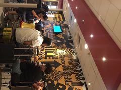 大堂-麦当劳(汉口火车站候车室店)