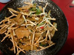 -茅台镇网红溶洞餐厅·茅帮菜馆