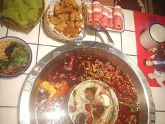 -贤合庄卤味火锅(时代广场店)