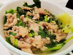 -犇逸·乐山跷脚牛肉·四川现炒(览海店)