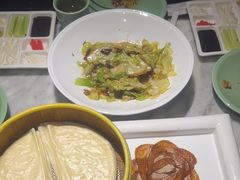 -北平盛世·新京菜·北京烤鸭(劲松·双井店)