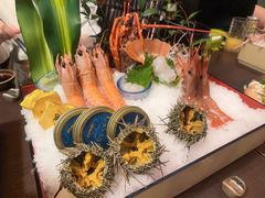 -万岛日本料理铁板烧(万泰国际店)