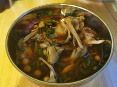 老铁锅秘制美蛙-鸿顺老铁锅美蛙鱼府(解放碑店)