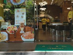 门面-佰搭果·广式茶餐厅(西华路店)