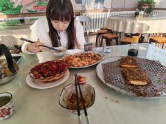 -天天向上素食餐厅(五台山店)